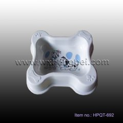 Pet water bowl dog bowl plastic pet bowl (HPQT-692)